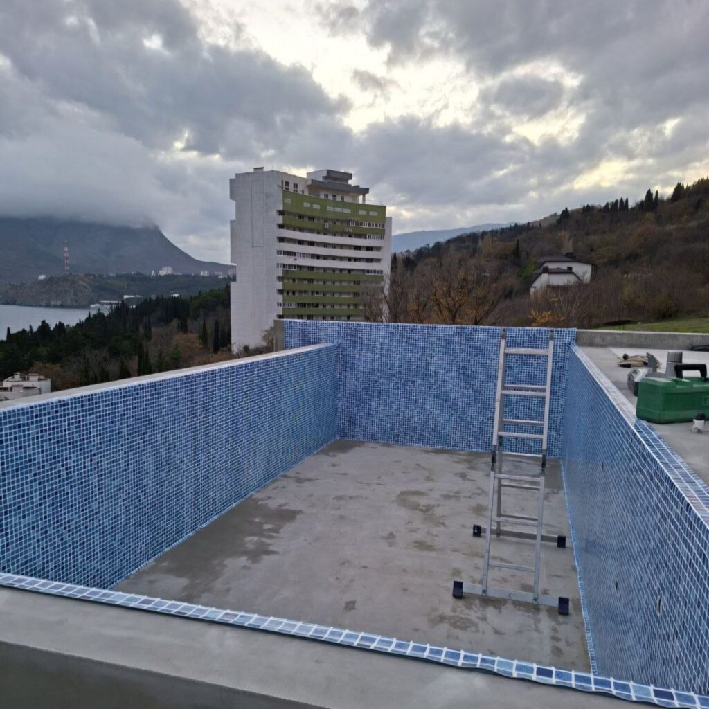 Строительство бассейнов под ключ в Алуште